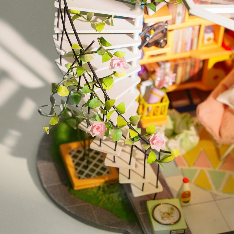 Rolife Dora's Loft DIY House ROEDG12