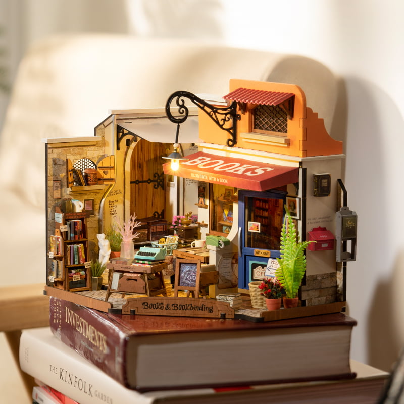 Rolife Corner Bookstore DIY Miniature House Kit ROEDG164