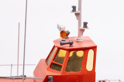 Billing Royal Navy Lifeboat Waveny 1:40 BIL101