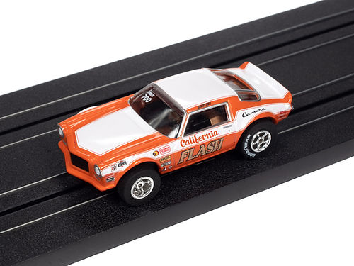 Auto World Legend of the Qtr Mile Butch Leal '70 Chevy Camaro Slot Car SC36