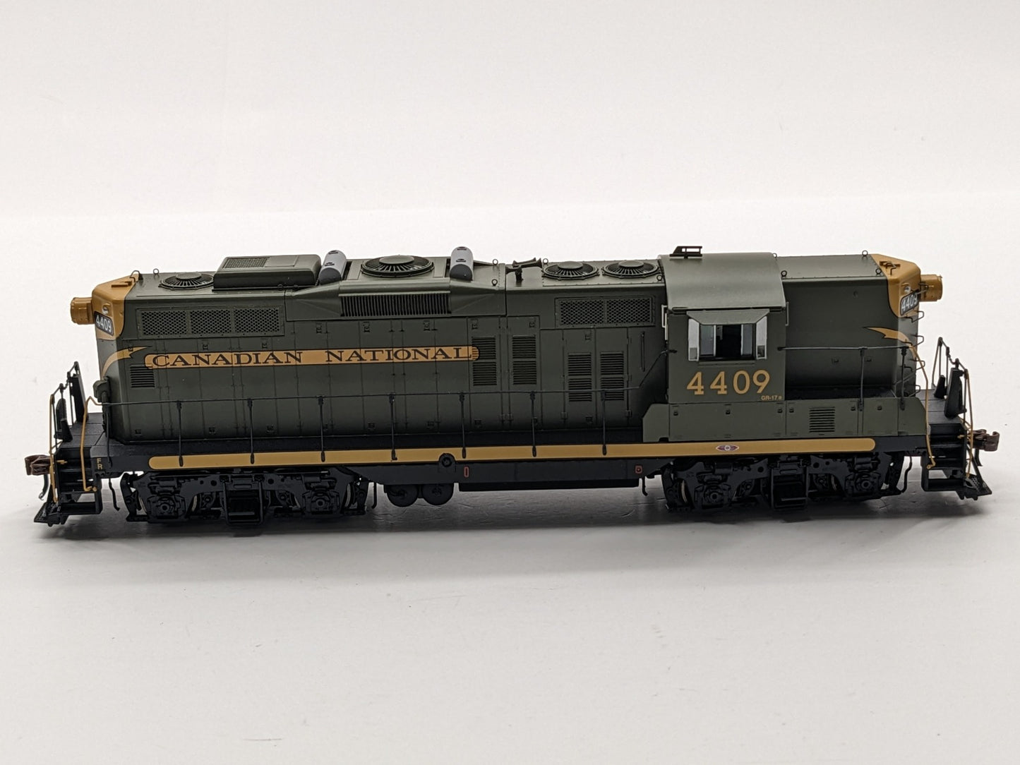 (DC) Athearn Genesis HO Scale Diesel Canadian National GP9 #4409