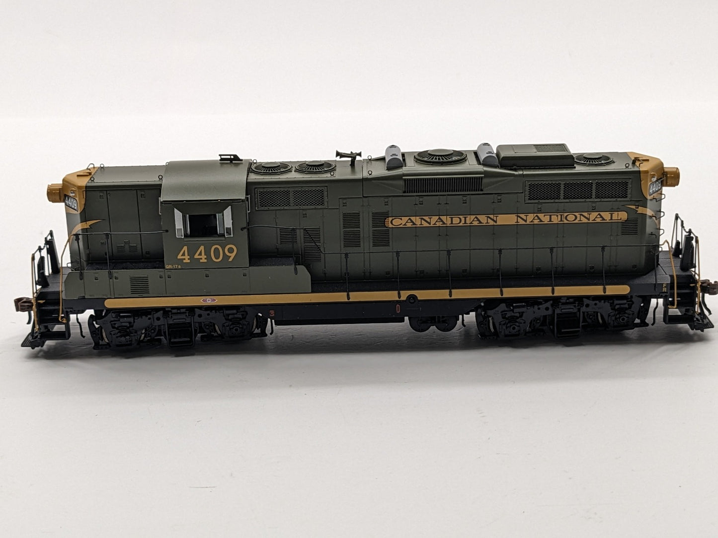 (DC) Athearn Genesis HO Scale Diesel Canadian National GP9 #4409