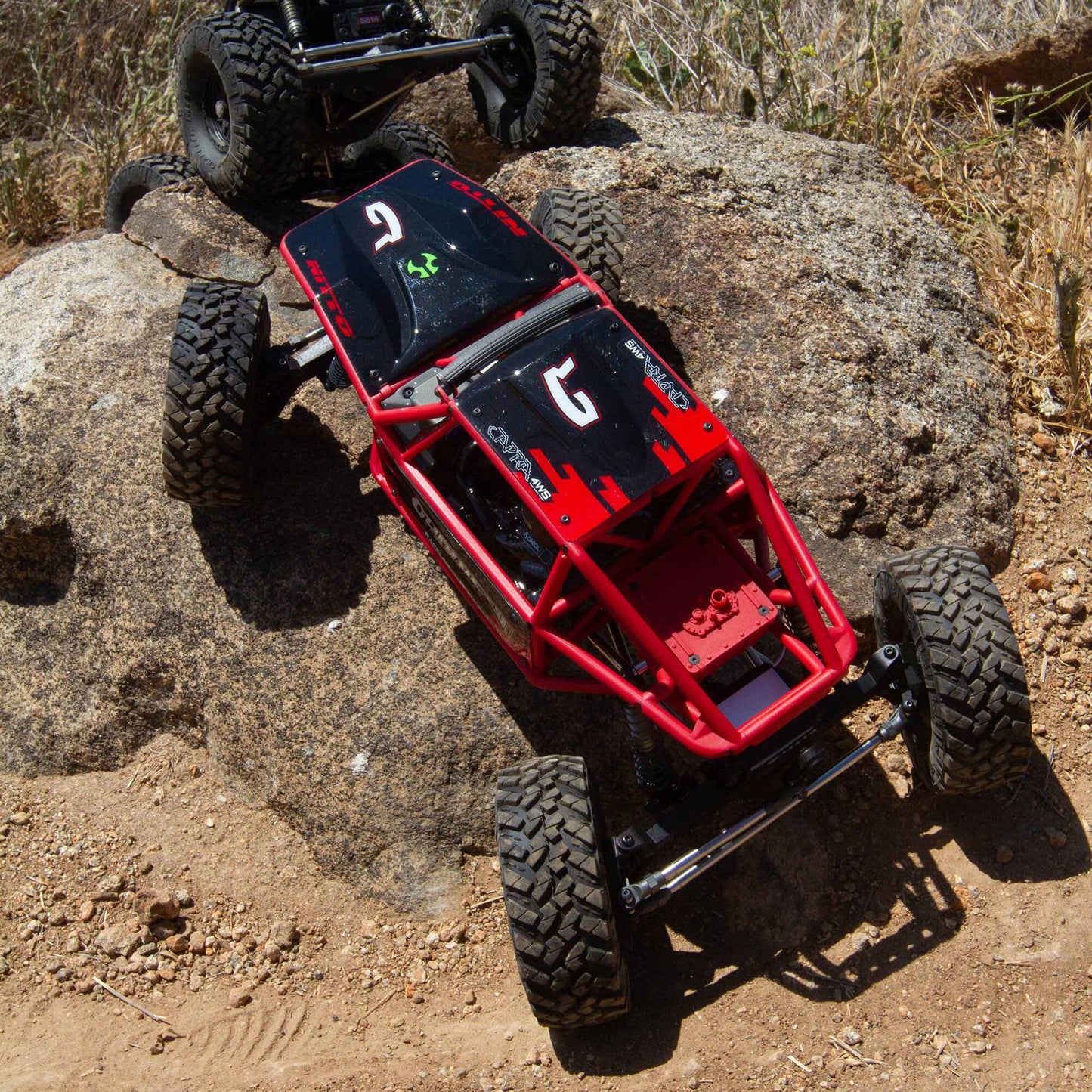 Capra 1.9 4WS Nitto Unlimited Trail Buggy RTR Blk AXI03022BT2