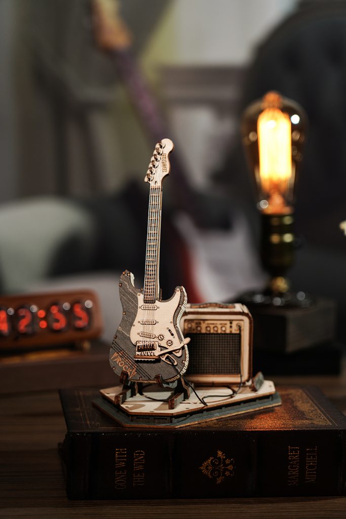 ROKR Electric Guitar Model 3D Wooden Puzzle TG605K
