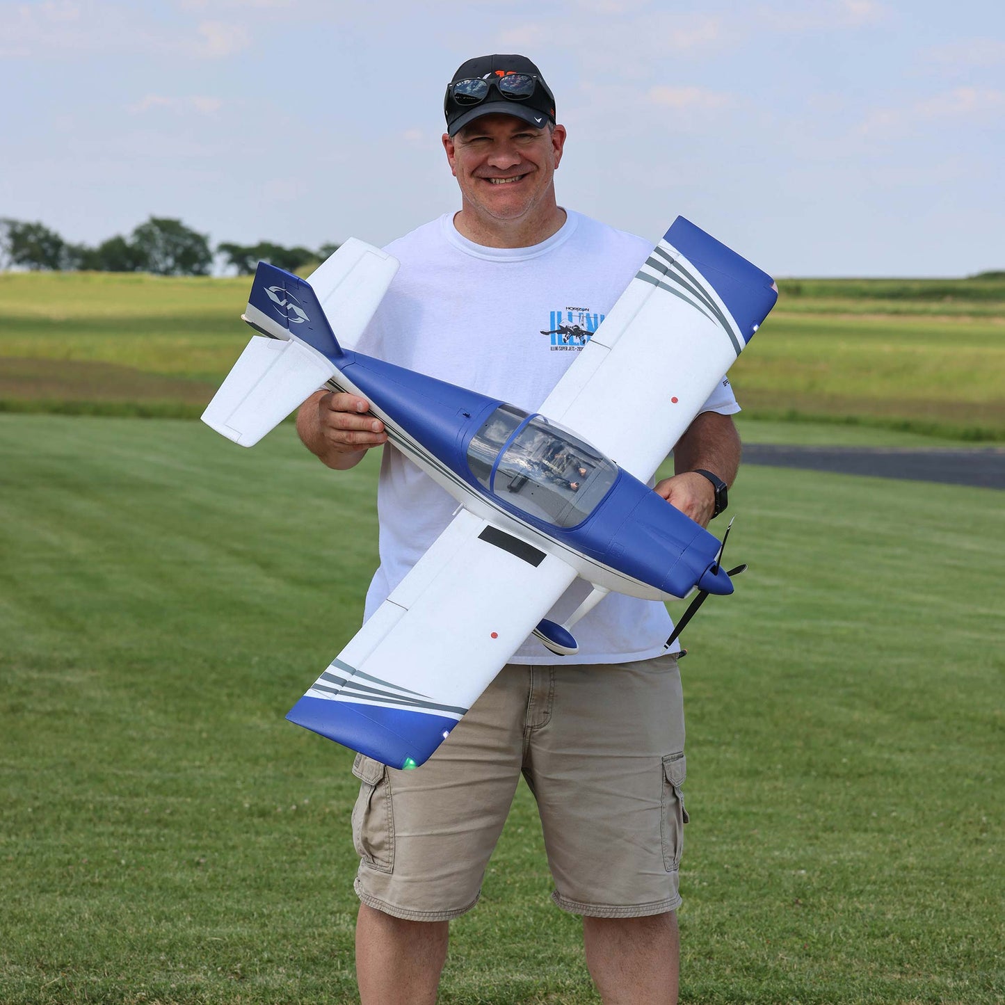 RV-7 1.1m BNF Basic with SAFE Select and AS3X EFL01850