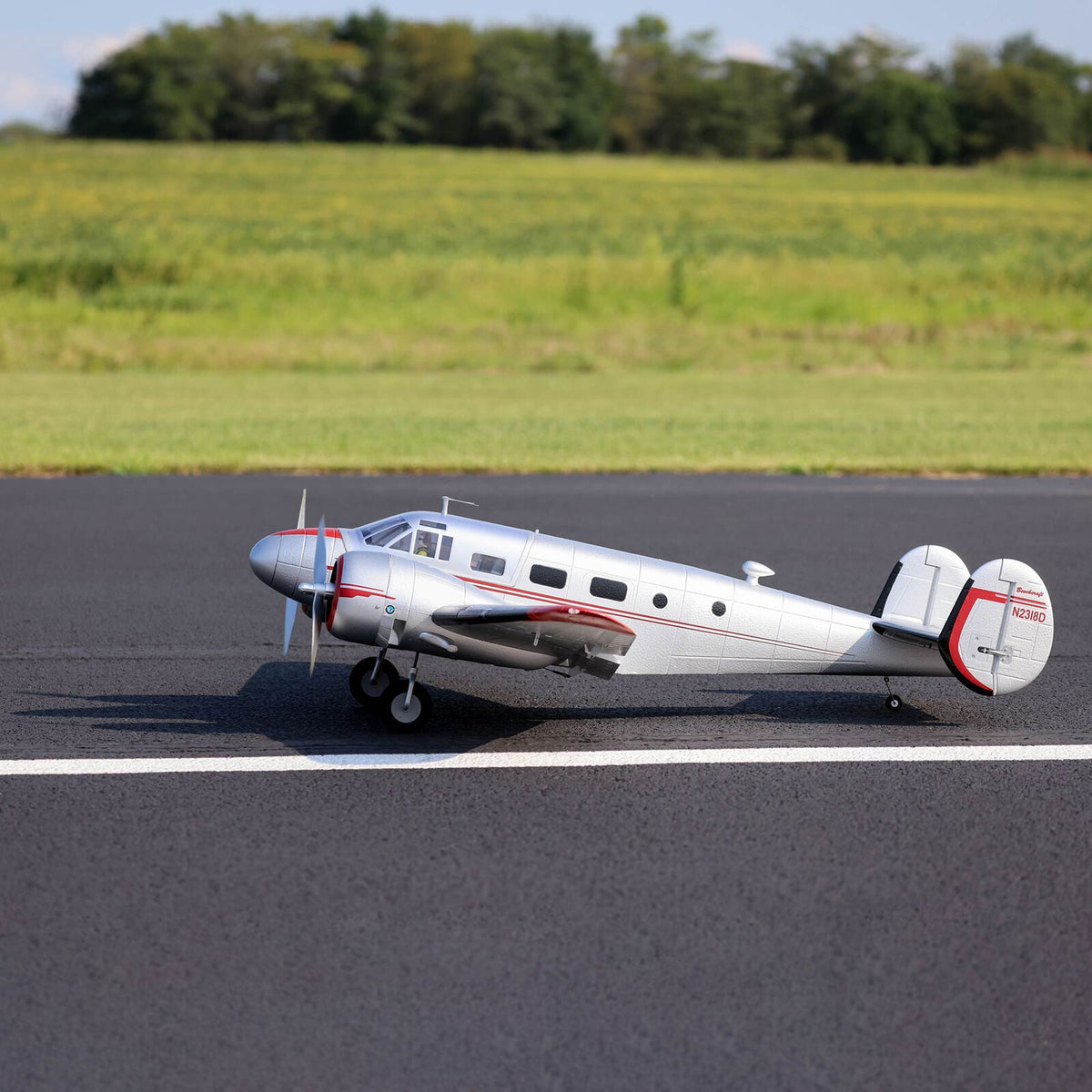 Beechcraft D18 1.5m BNF Basic EFL106250