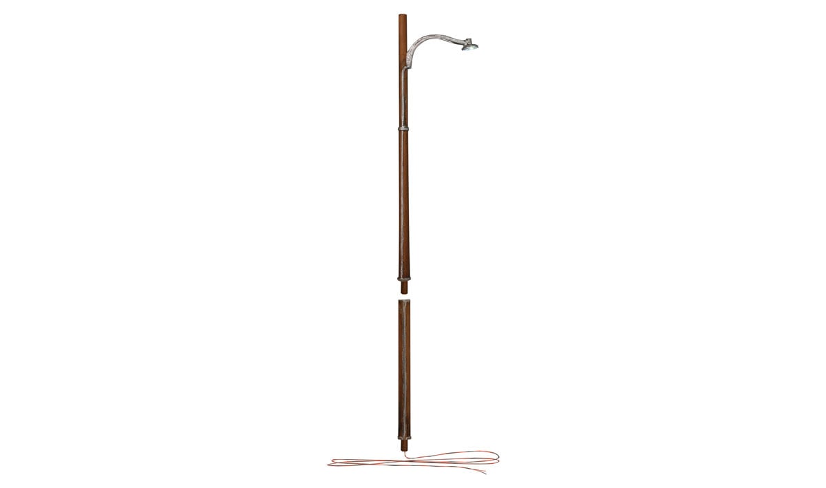 WOODEN POLE STREET MOUNT LIGHTS (3/PKG) (HO) WOO5630