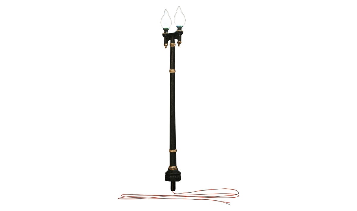 DOUBLE LAMP POST STREET MOUNT LIGHTS (3/PKG) (HO) WOO5632