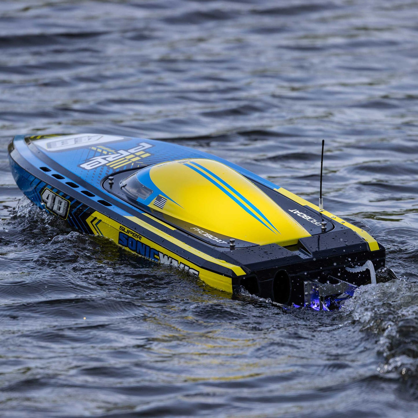 Super Sonicwake 48" 8S Self-Righting Brushless Deep-V RTR (NOT SHIPPABLE)