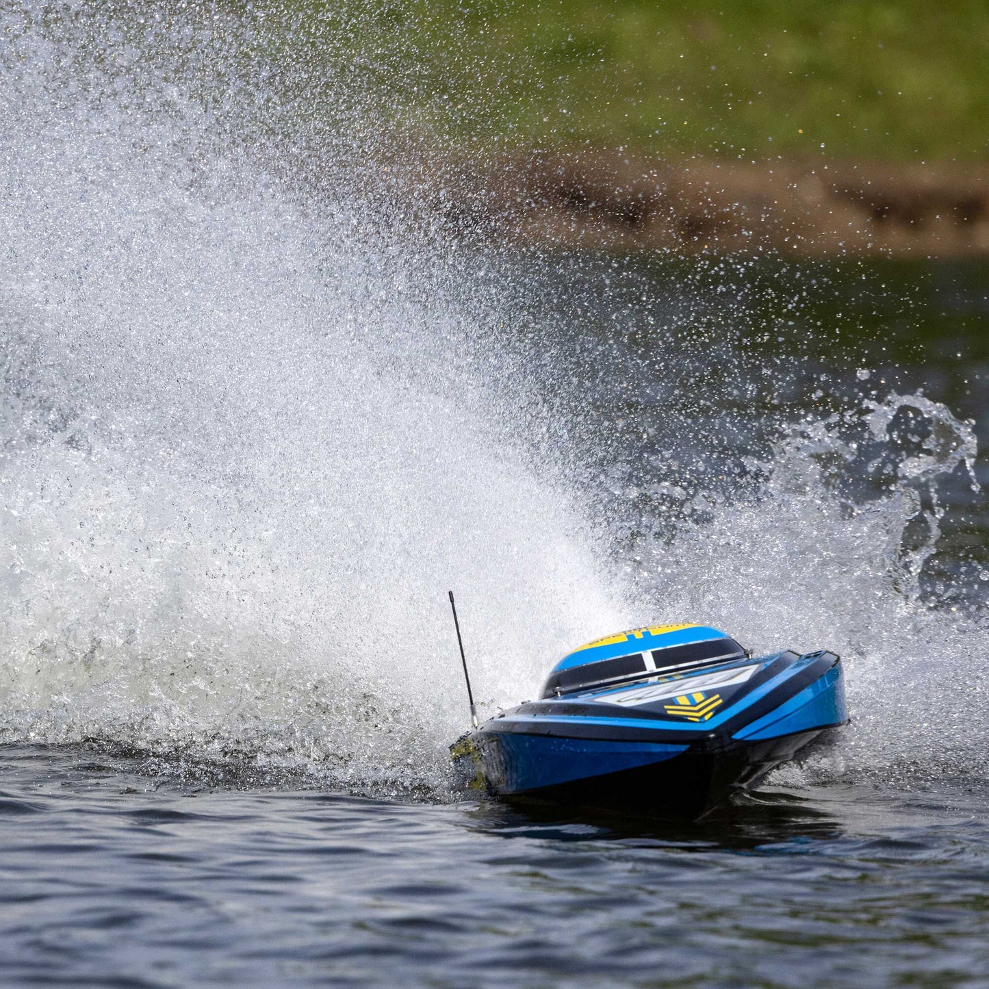 Super Sonicwake 48" 8S Self-Righting Brushless Deep-V RTR (NOT SHIPPABLE)