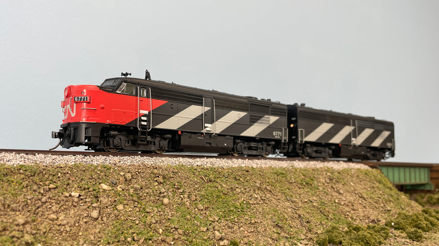 (DCC/Sound) HO Scale Diesel MLW FPA-4 + FPB-4 CN - Wet Noodle Scheme: #6771 + #6860