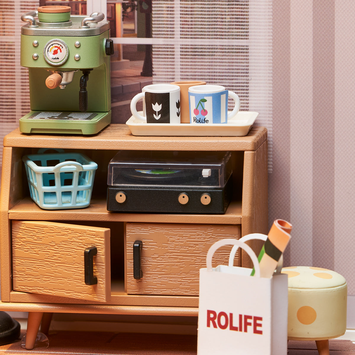 Rolife Cozy Living Lounge DIY Plastic Miniature House DW007