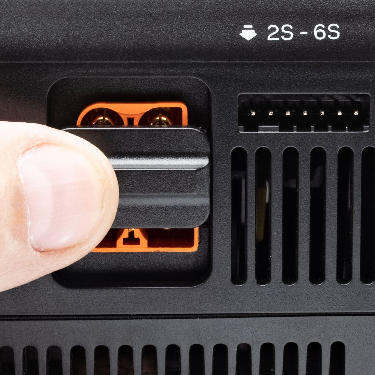 Spektrum S1100 G2 1x100W AC Smart Charger SPMXC2080