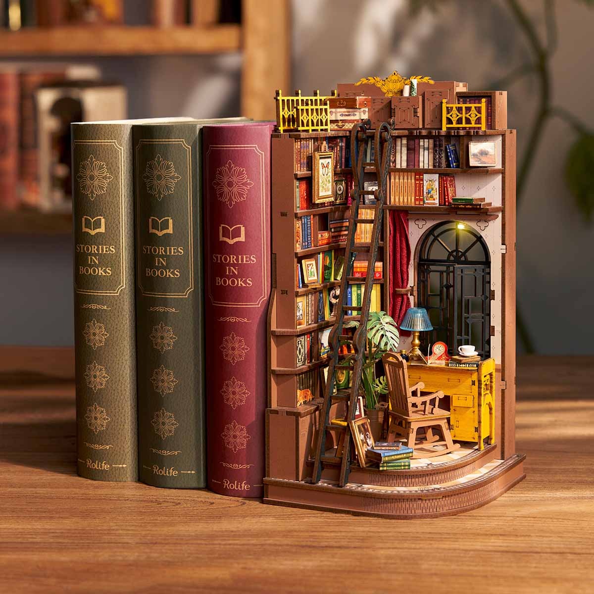 Rolife Silent Corner Study DIY Book Nook Shelf Insert TGE02