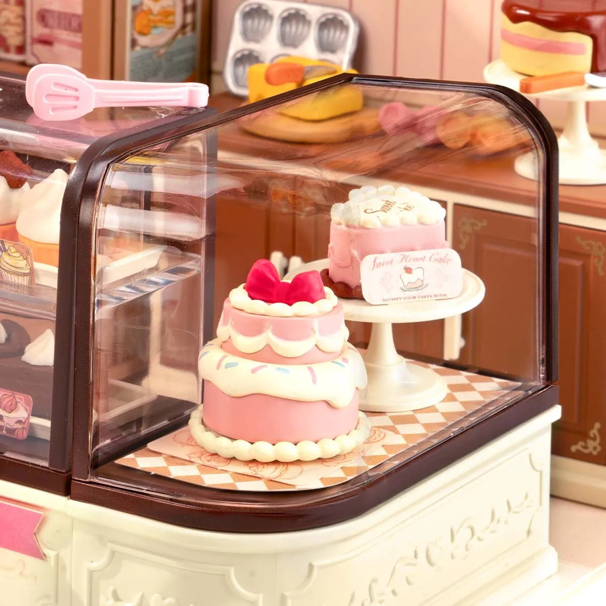 Rolife Super Creator Miniature House - Tasty Cake Shop DW019B