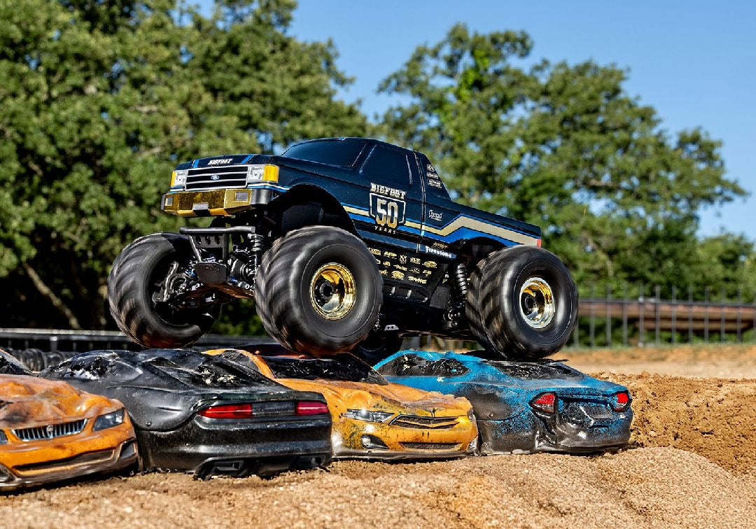 Traxxas 1/10 MT BL-2S 4x4 RTR - Bigfoot 50th Anniversary TRA67134-1