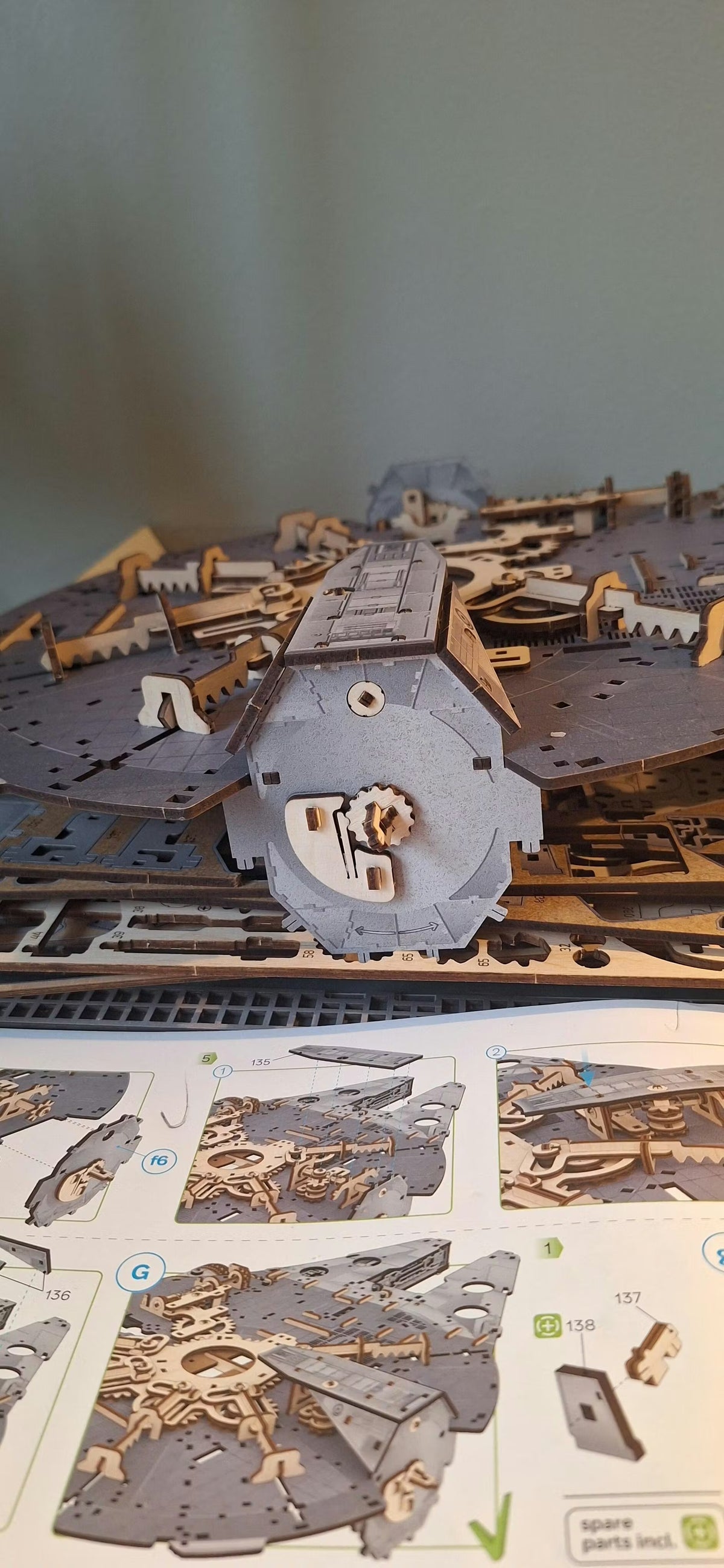 UGears Scale Millennium Falcon™ - 1235 Pieces (Advanced)