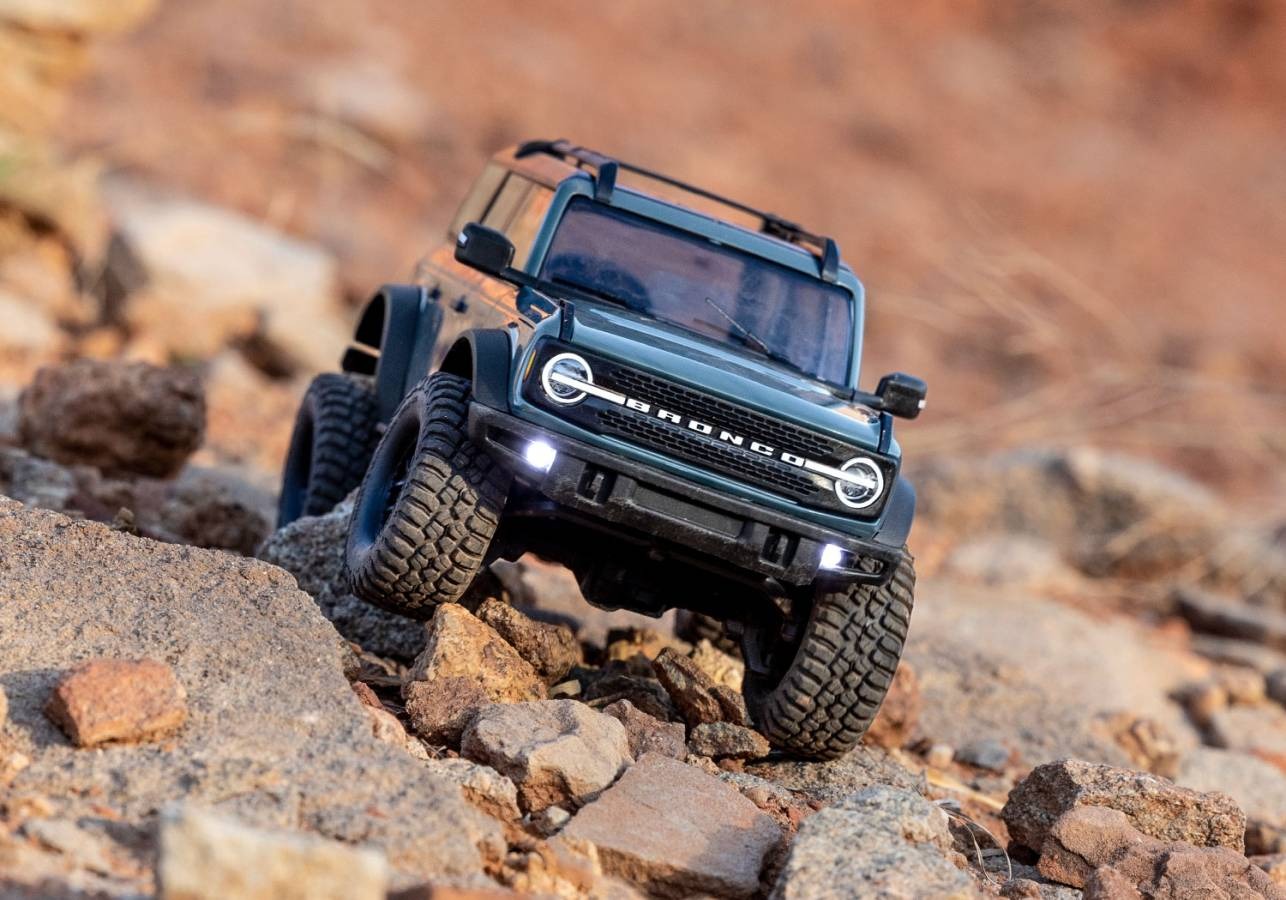 Traxxas TRX-4M Ford Bronco 1/18 RTR 4X4 Trail Truck, Area 51