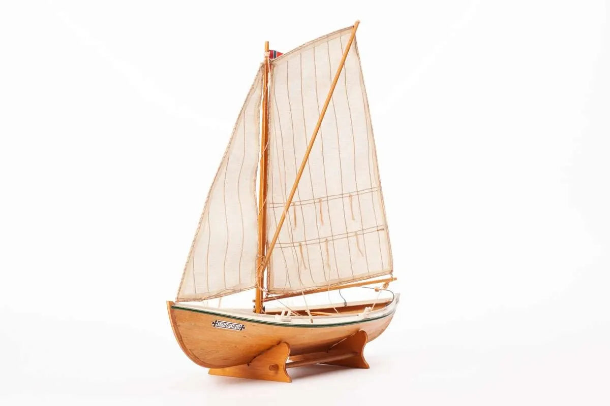 Billing Boats 1:20 TORBORG - 910