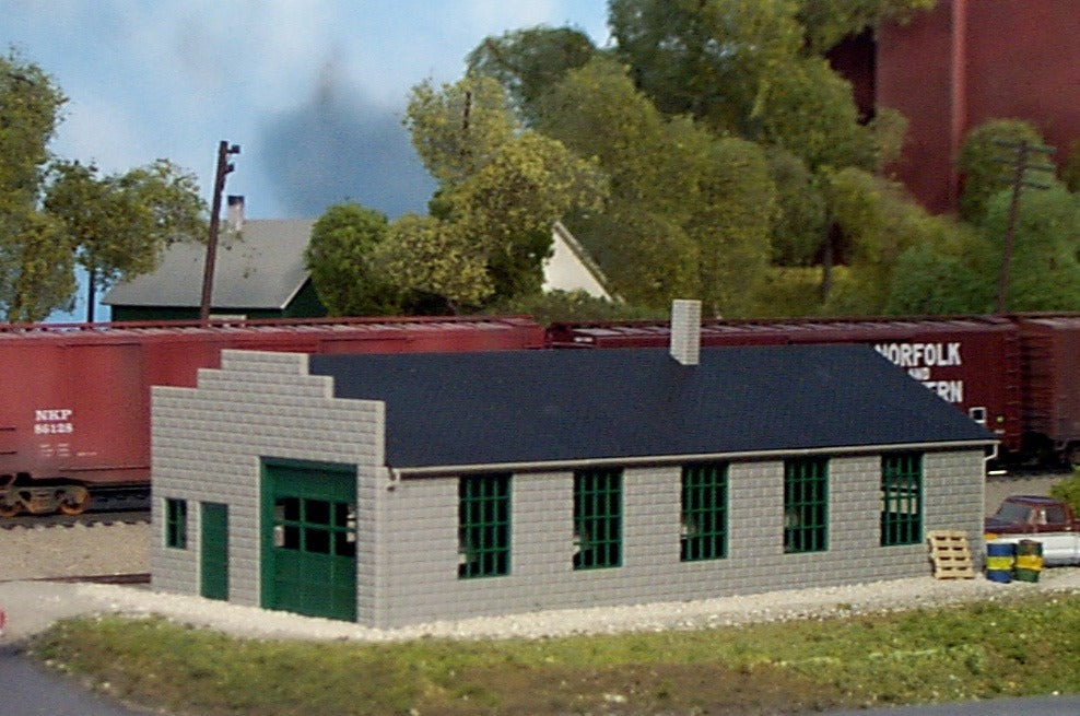 Service Garage / Machine Shop HO