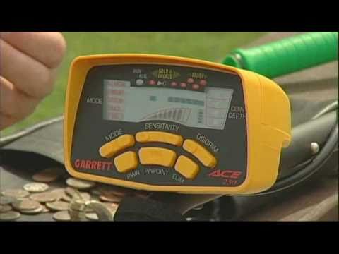 Garrett ACE 250 Metal Detector