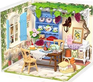 Rolife Midsummer Dream Yard Plastic DIY Miniature House Kit DW025