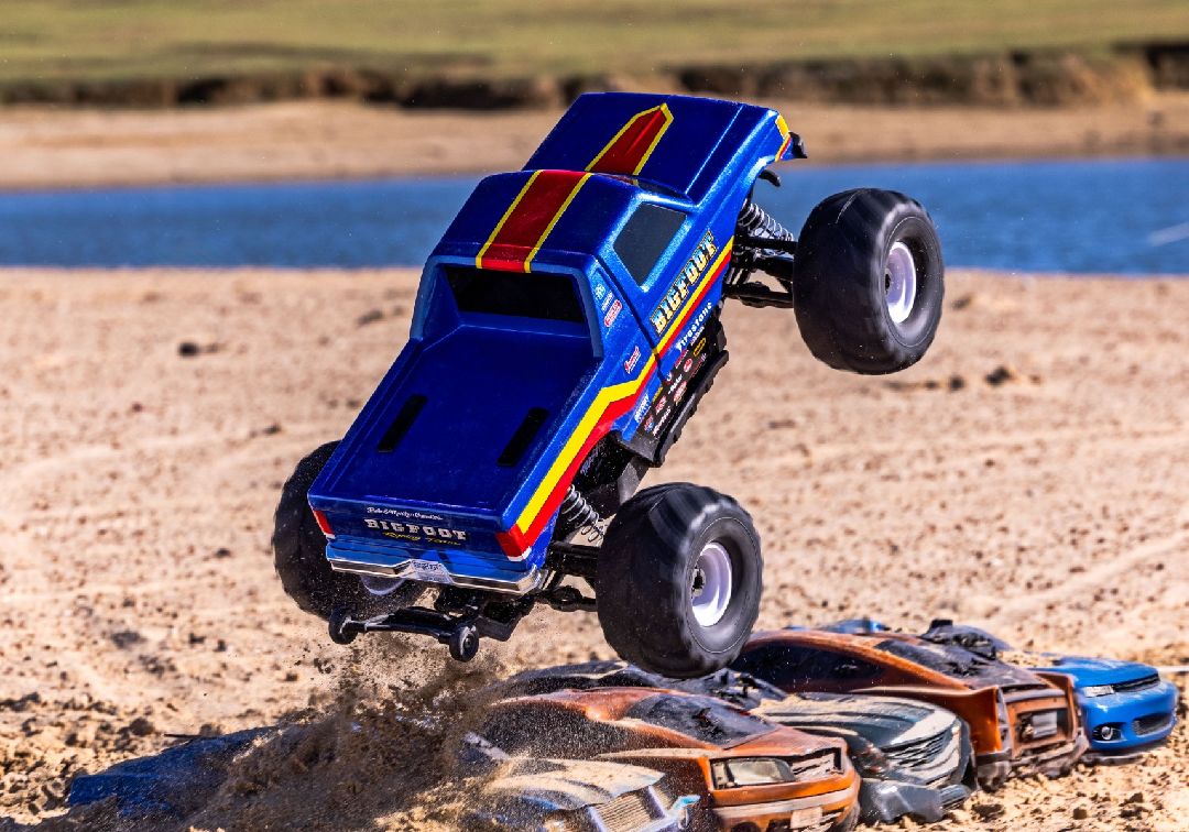 Traxxas 1/10 Ford F-150 BL-2S 4X4 RTR - Bigfoot No. 8 TRA67134-4
