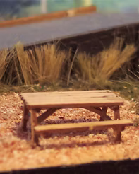 Picnic Tables (HO)