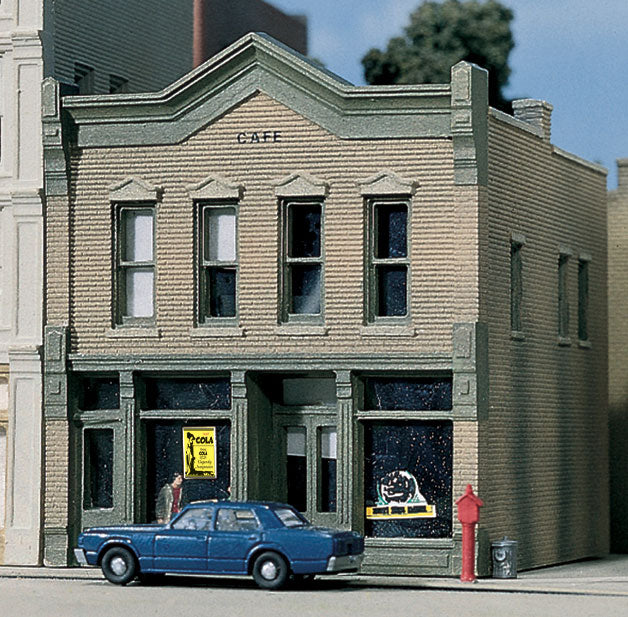 ROADKILL CAFE N SCALE WOO51200