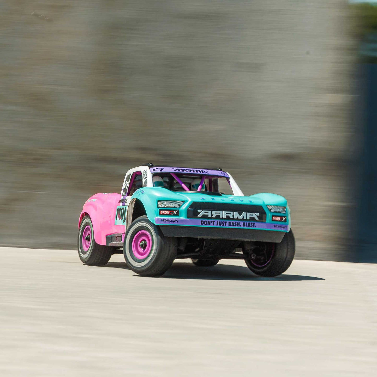 1/16 MOJAVE GROM 223S DSC 4X4 RTR Brushless Desert Truck, Teal (Battery & Charger Included) ARA2304ST1