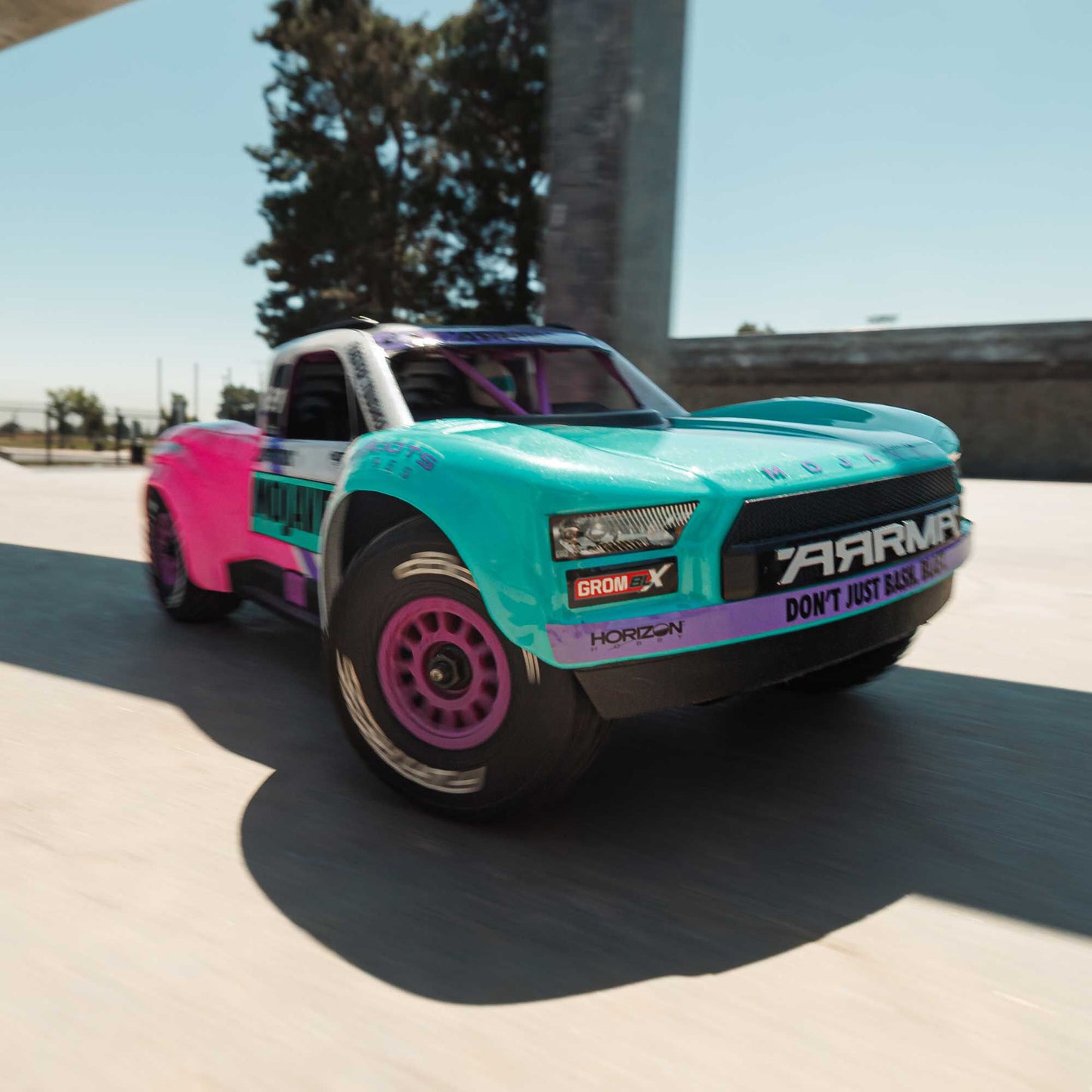 1/16 MOJAVE GROM 223S DSC 4X4 RTR Brushless Desert Truck, Teal (Battery & Charger Included) ARA2304ST1