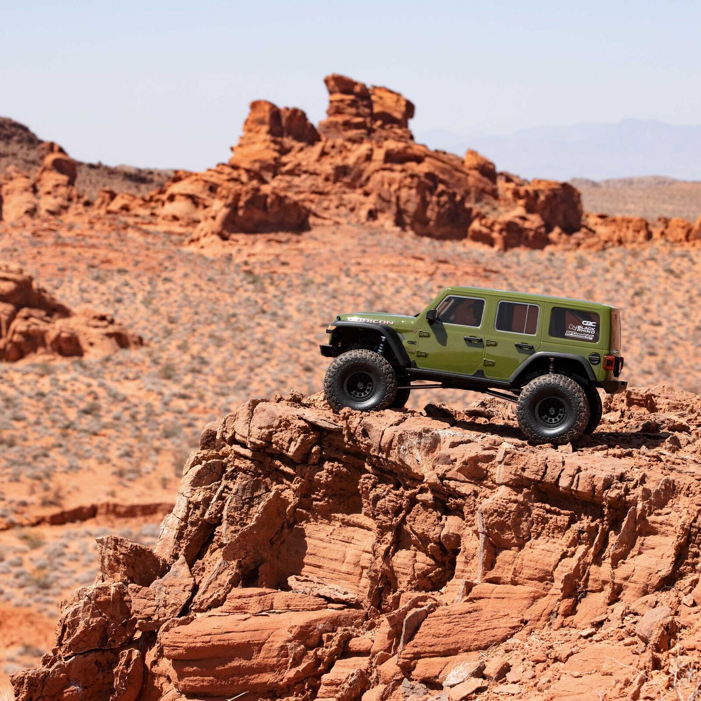 1/6 SCX6 Jeep JLU Wrangler 4X4 RTR Brushed Rock Crawler, Green AXI05000T1
