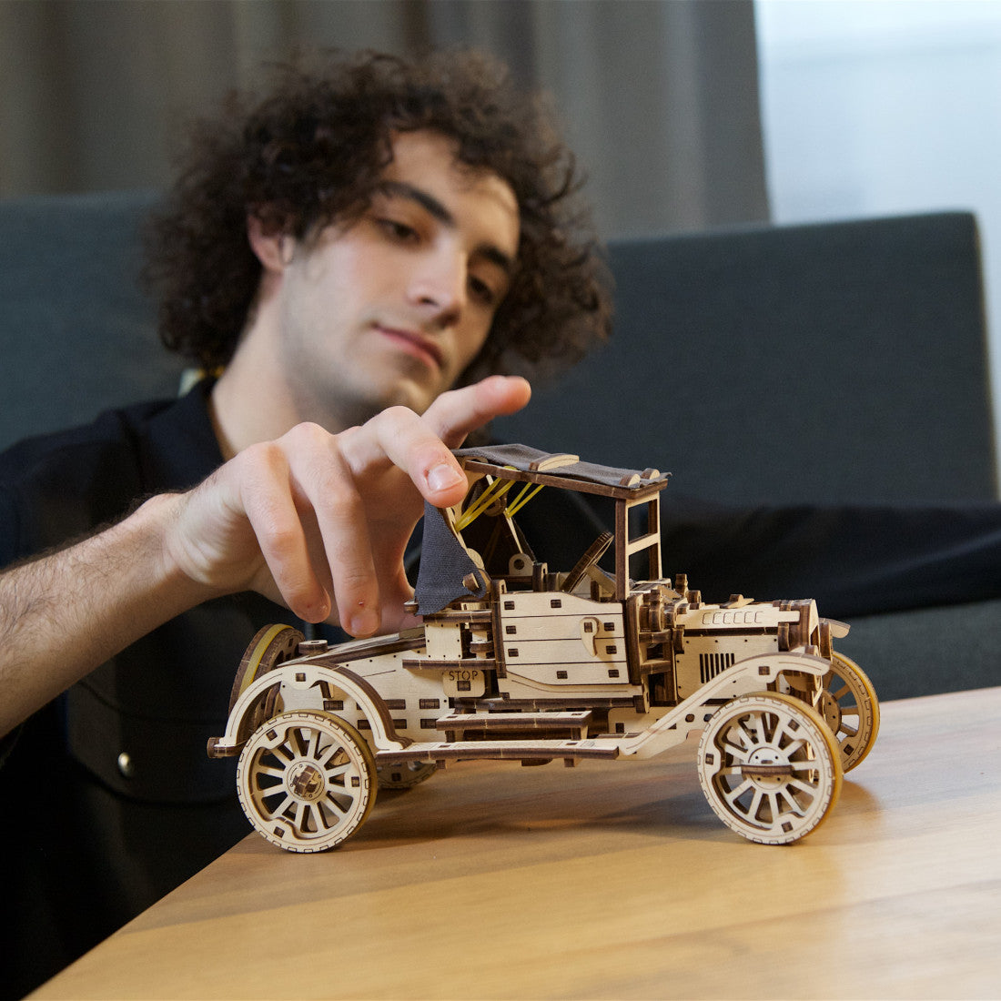 UGears Retro Car UGR-T (Old Model T) -  337 Pieces (Advanced)