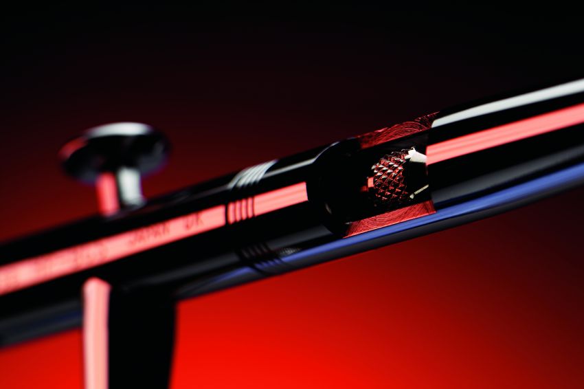 Iwata Eclipse HP-BCS Siphon Feed Dual Action Airbrush ECL2000
