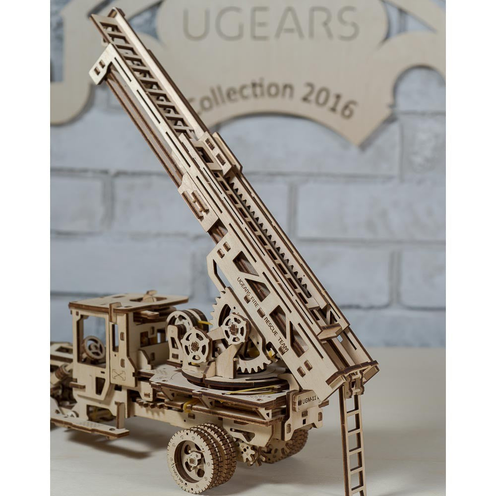 UGears Ladder Fire Truck - 537 Pieces (Advanced) UGR70022