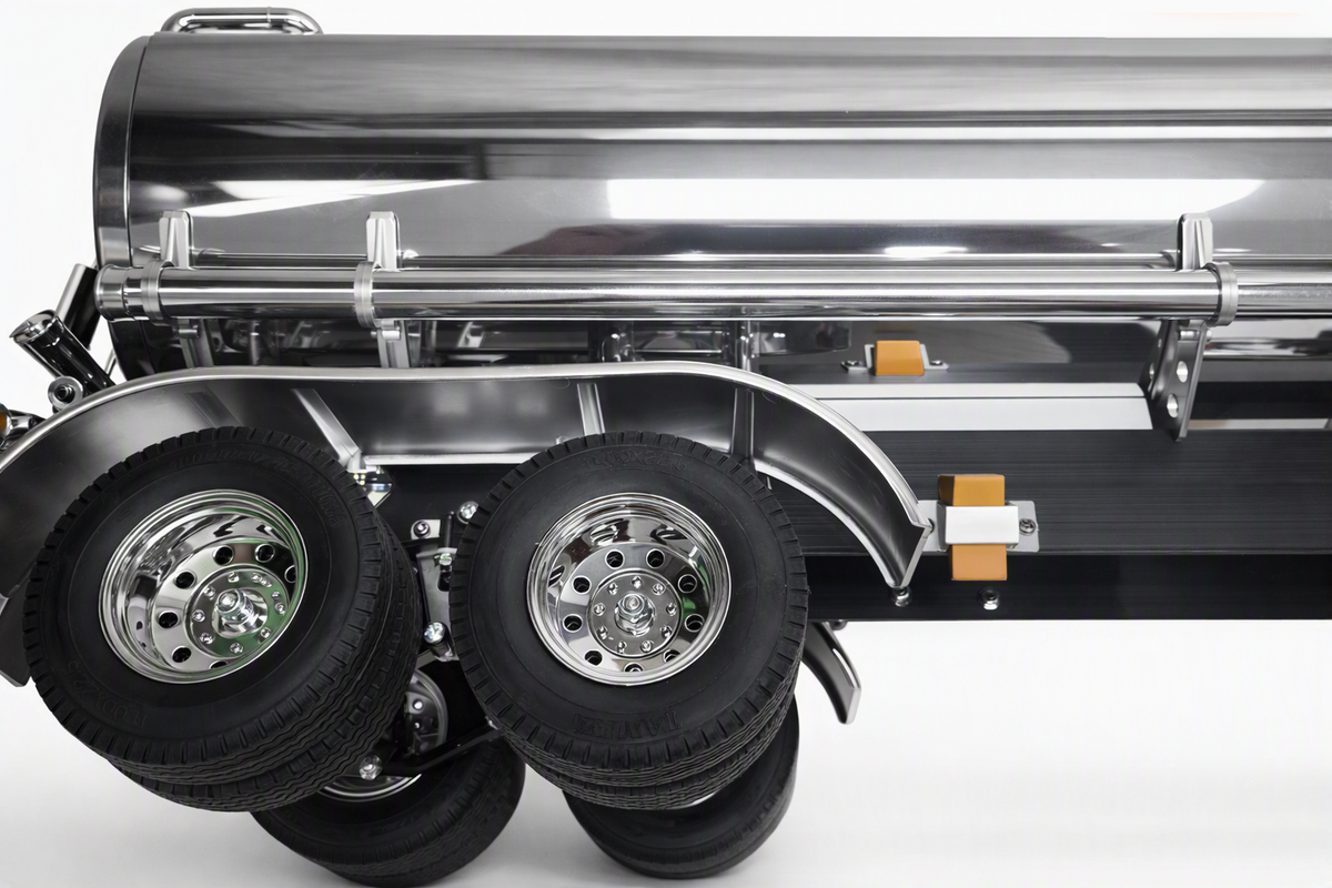 TAMIYA Tanker Trailer 1/14 TAM56303