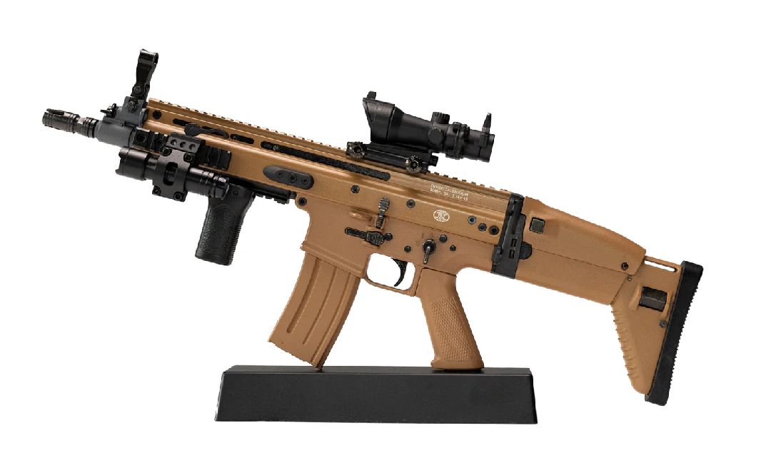GoatGuns FN SCAR Metal Diecast Model Assembly Kit - Tan GOASCAR