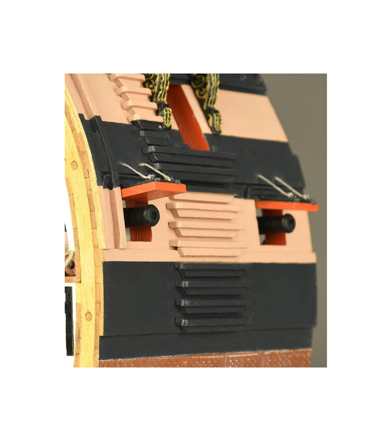 HMS Victory's Cross-Section. 1:72 Wooden Model Ship Kit Boat ART20500