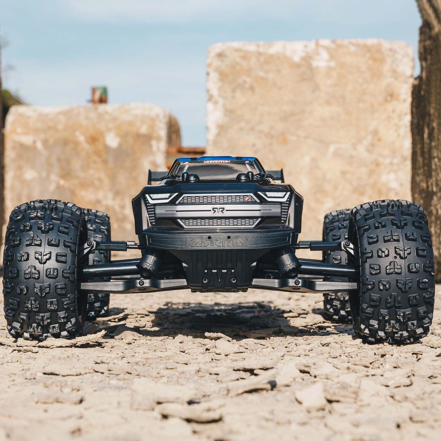 1/10 KRATON 4X4 4S V2 BLX Speed Monster Truck RTR, Blue (Discontinued)