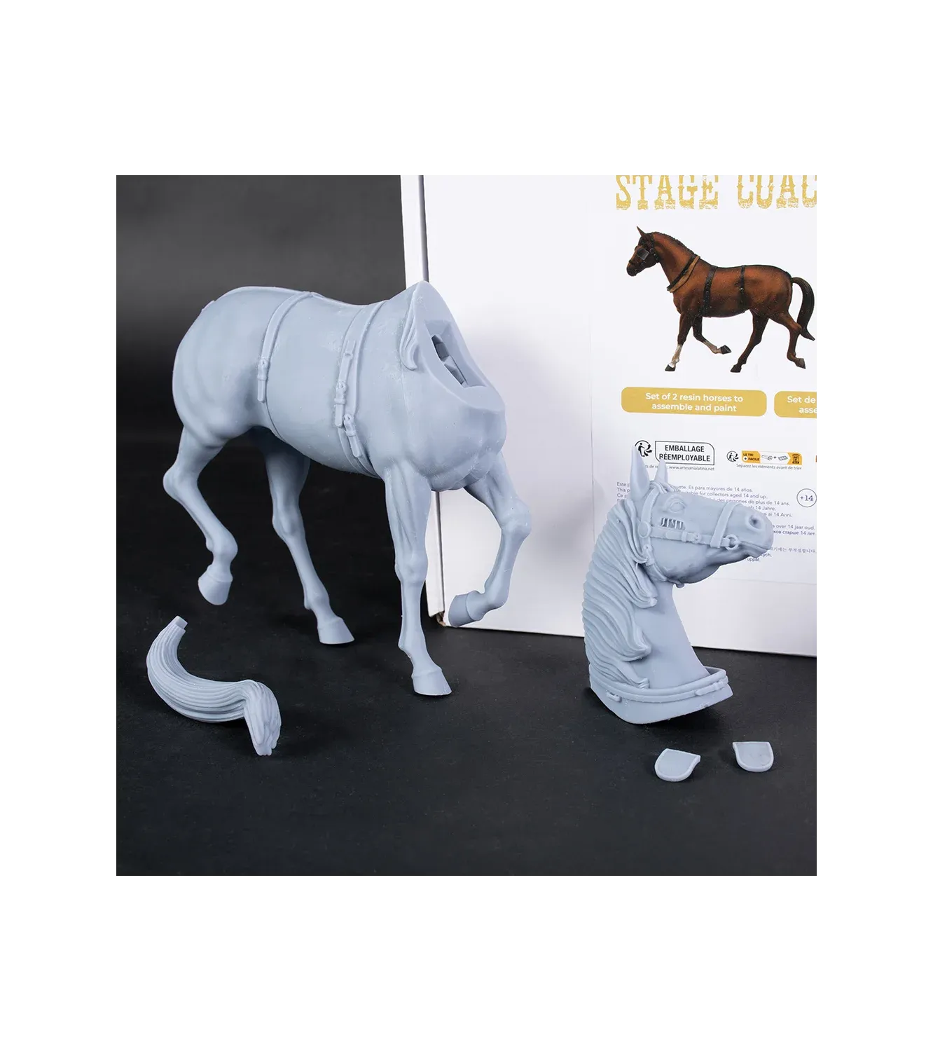 Set of 2 Resin Horses for Stage Coach - 1:12 scale