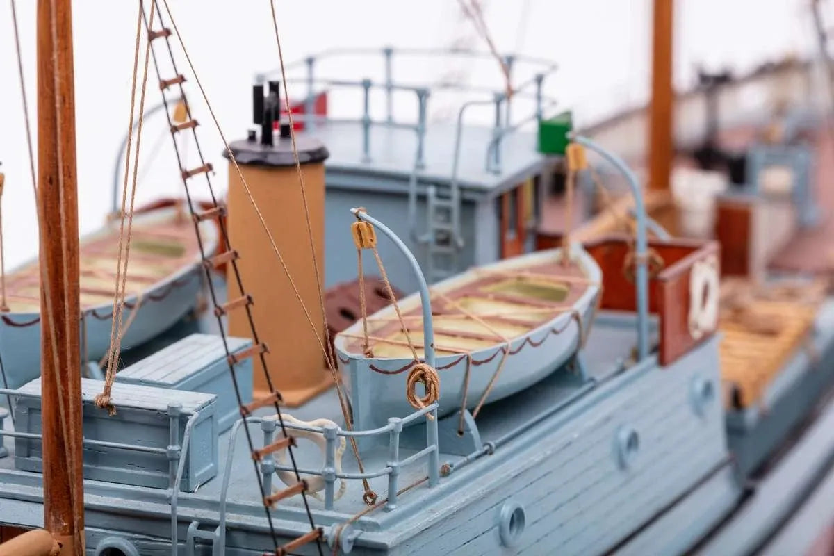 Billing Boats 1:72 ST. Roch - Wooden Hull RCMP