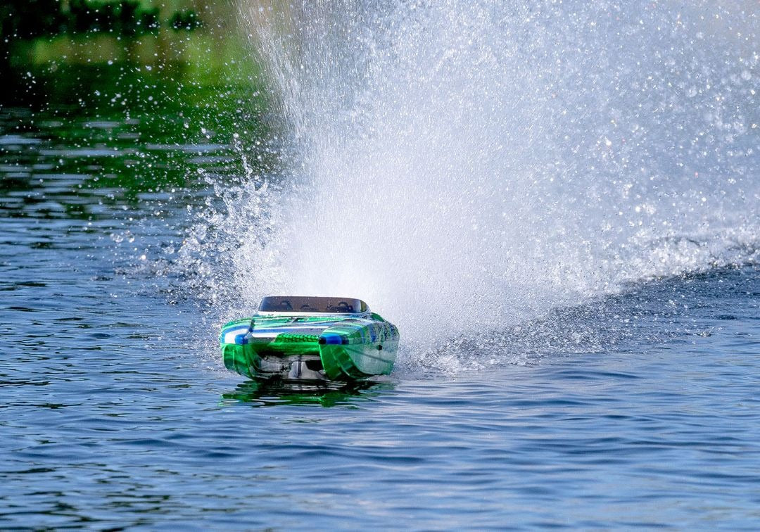 Traxxas DCB M41 Widebody 40" Catamaran High Performance Race Boat Green TRA57046-4GREENR