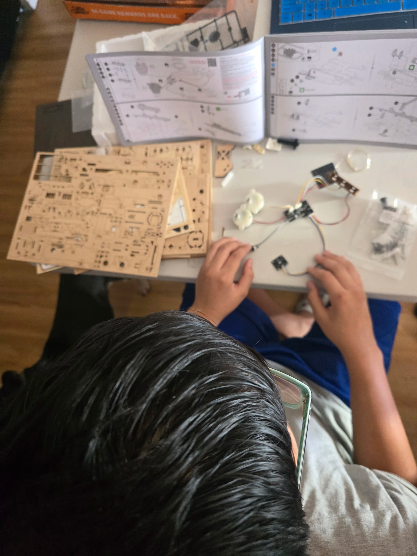 ROKR Space Shuttle Mechanical Gear 3D Wooden Puzzle