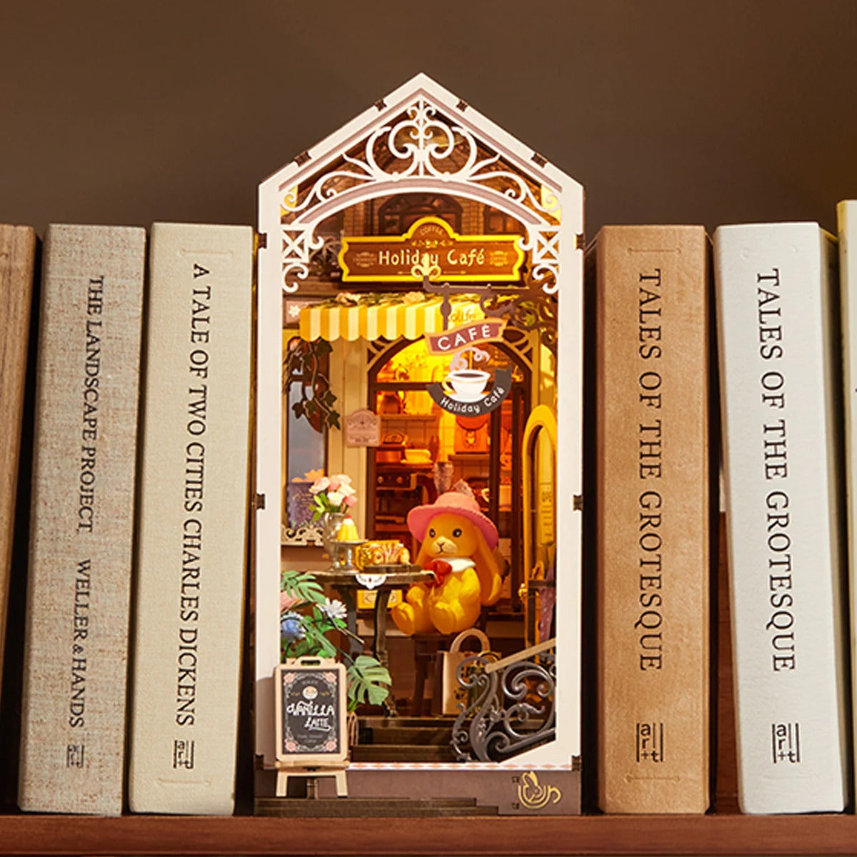 Rolife Holiday Cafe DIY Book Nook Kit TGB15