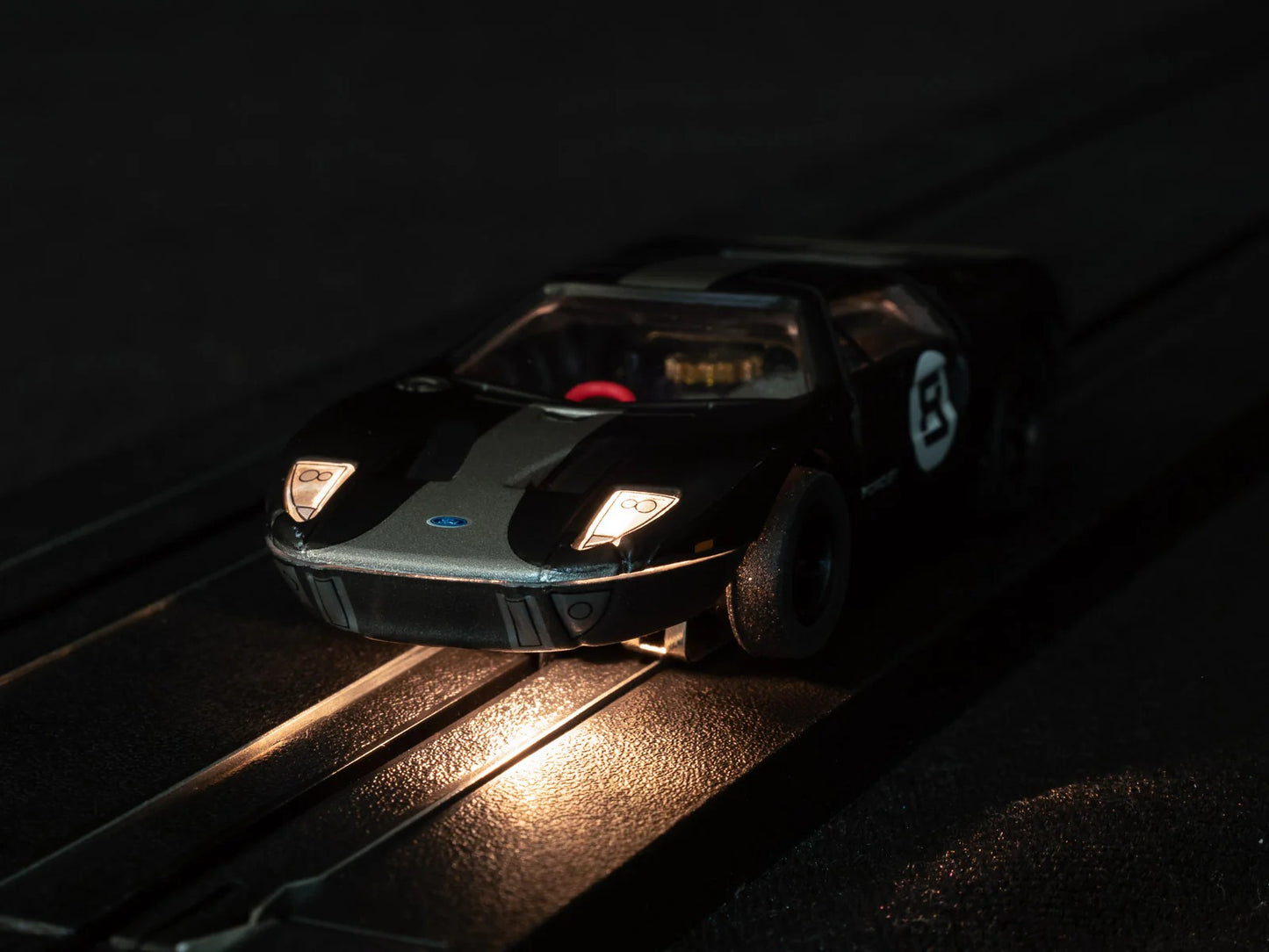 Flamethrower - X-Traction - 2005 FORD GT Black Slot Car