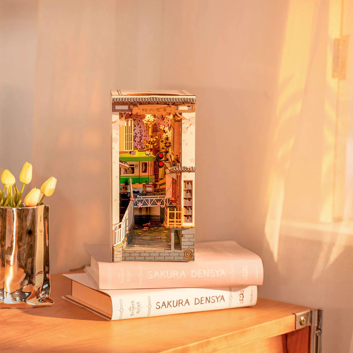 Rolife Sakura Densya Book Nook Shelf Insert TGB01