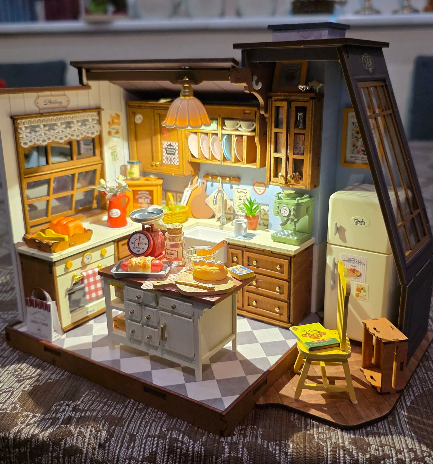 Rolife DIY Miniature House - Baking Kitchen DG172