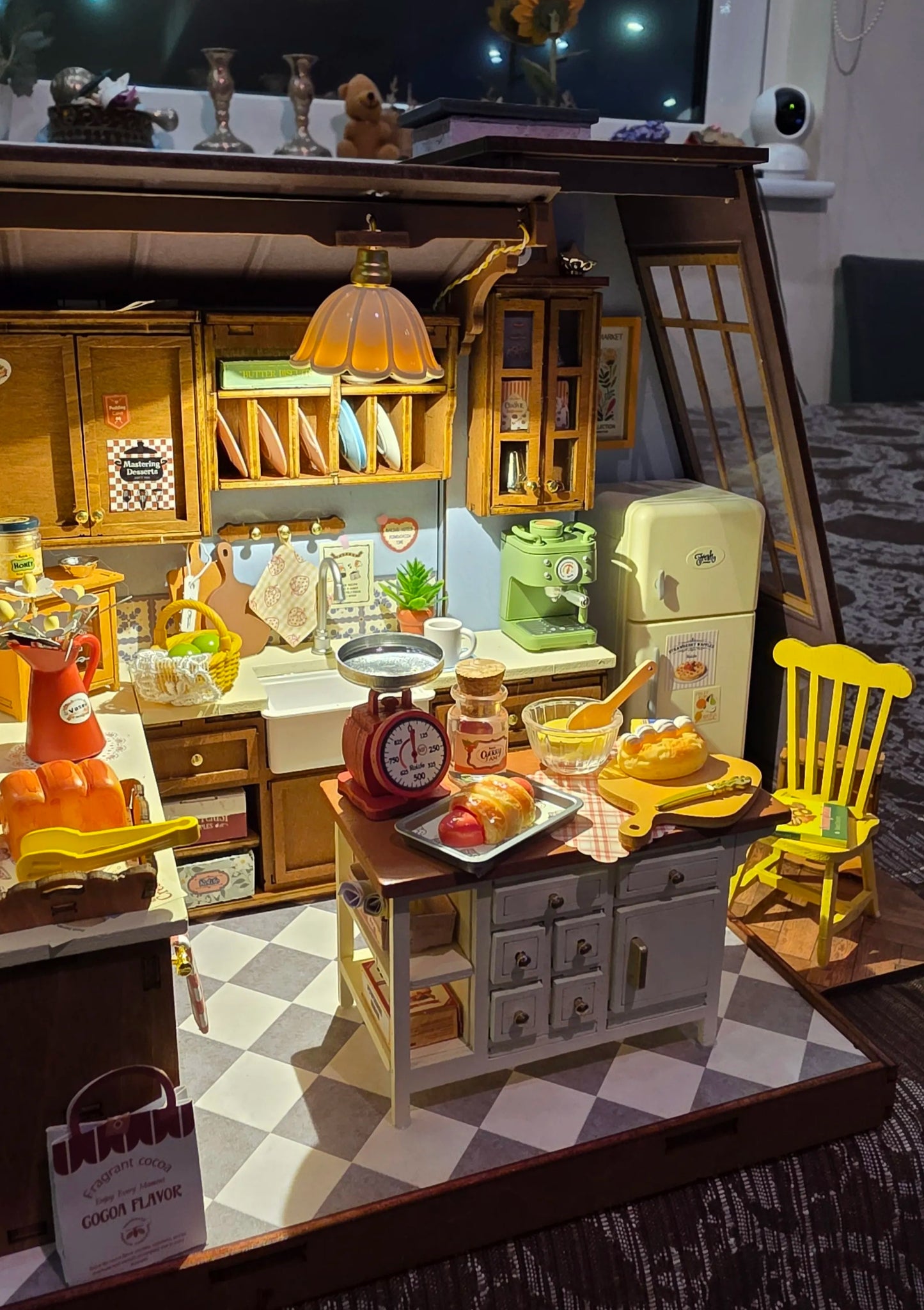 Rolife DIY Miniature House - Baking Kitchen DG172
