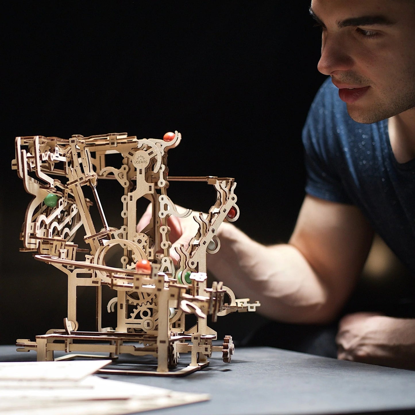 Ugears Marble Run Chain Hoist model kit - 400 Pieces (Advanced)