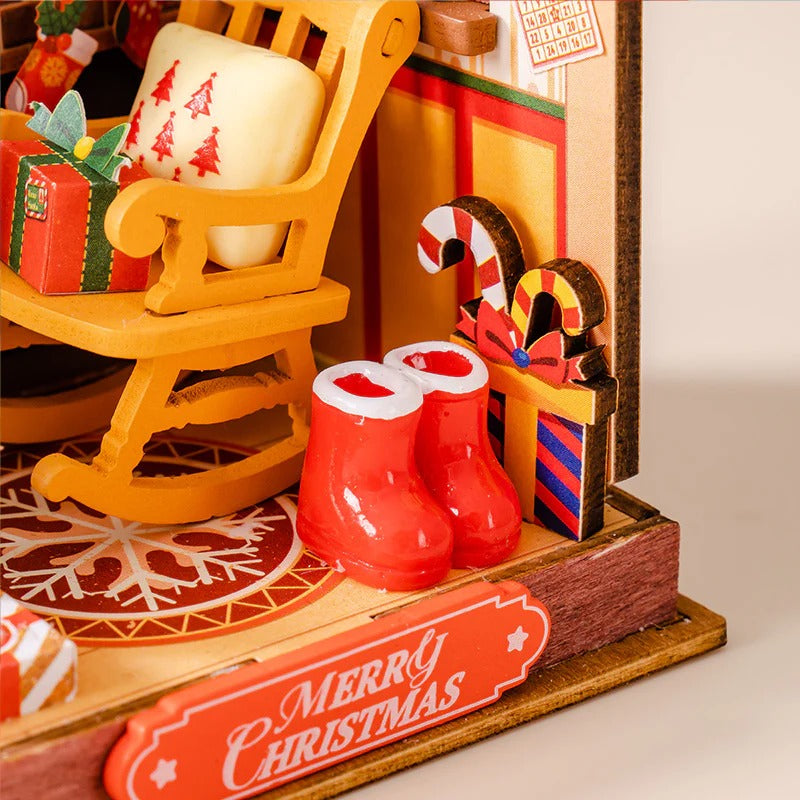 Rolife Christmas Fireplace DIY Miniature House DS041
